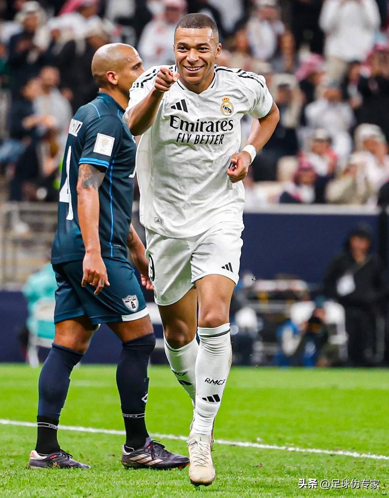 意甲赛事分析：国际米兰 VS 科莫（意甲赛前前瞻：国际米兰对阵科莫）